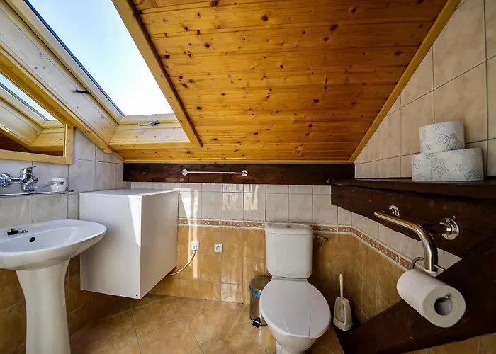 Kamenak Pensionat 3*